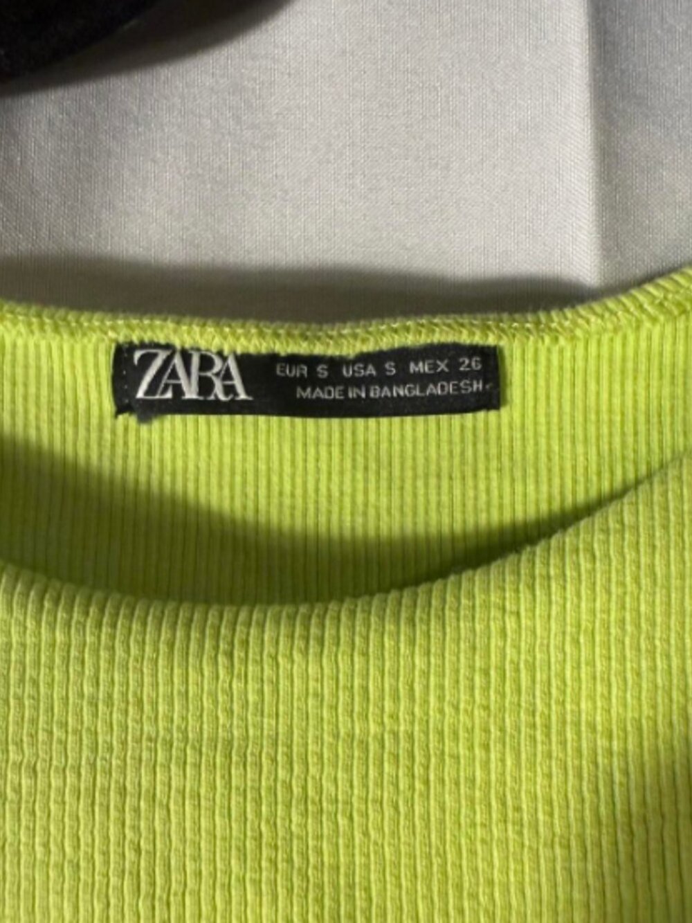 Zara Women's Green & Yellow Crop Top โ Size S ๐๐ - Picture 2 of 3